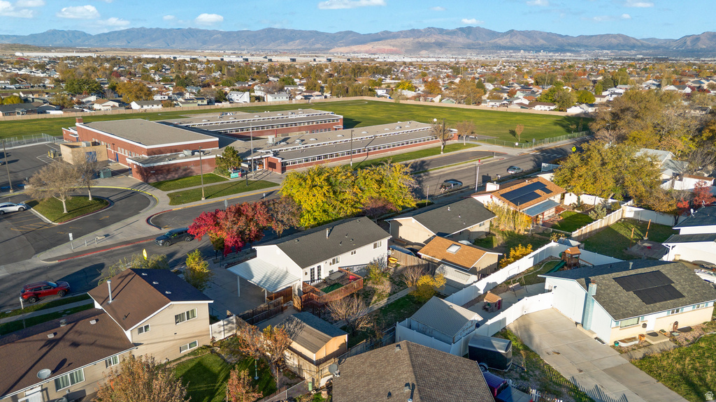 7459 W GARDENIA AVE Magna, UT 84044