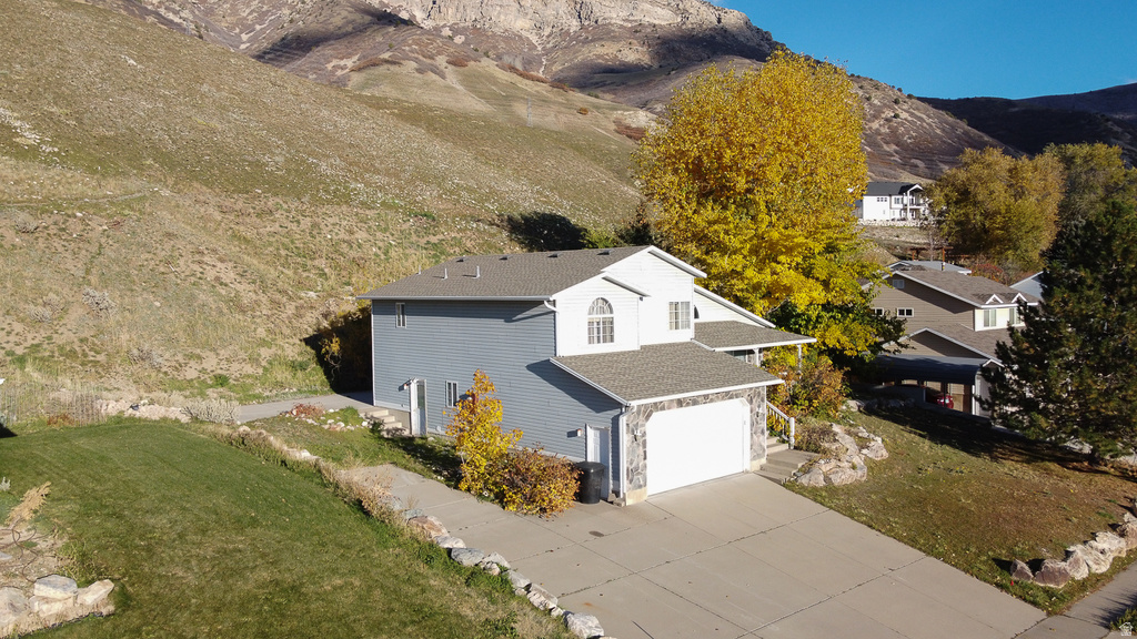 3246 N MOUNTAIN RD North Ogden, UT 84414