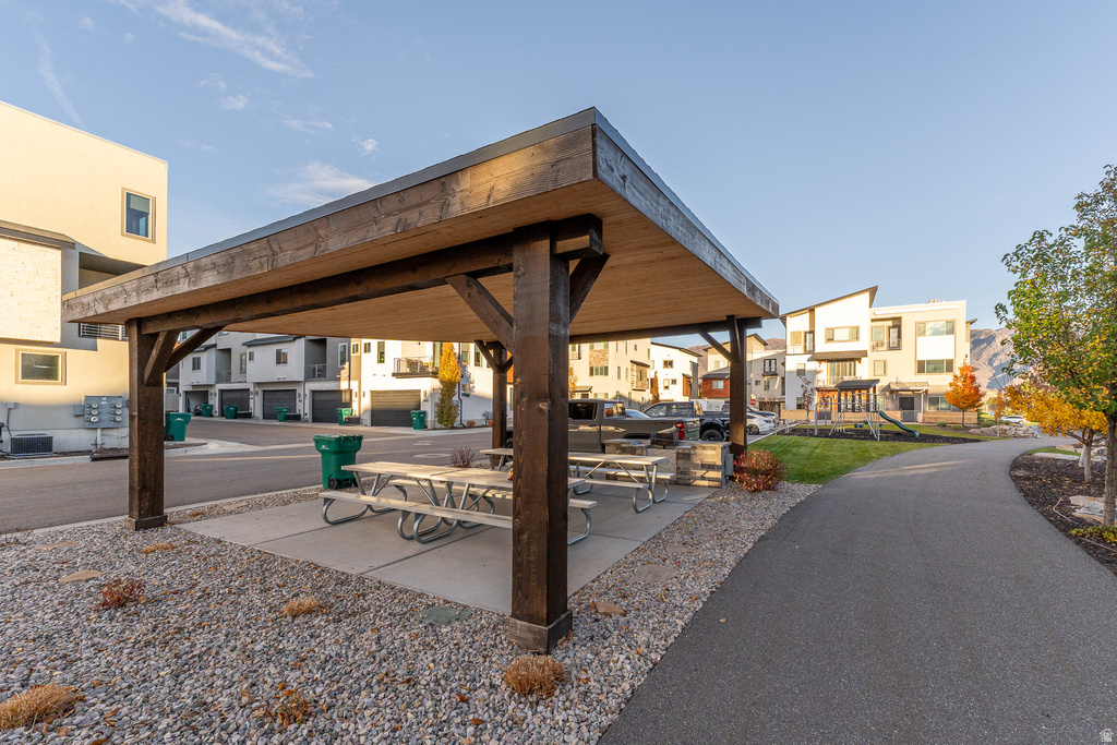 506 W 2200 N Layton, UT 84041