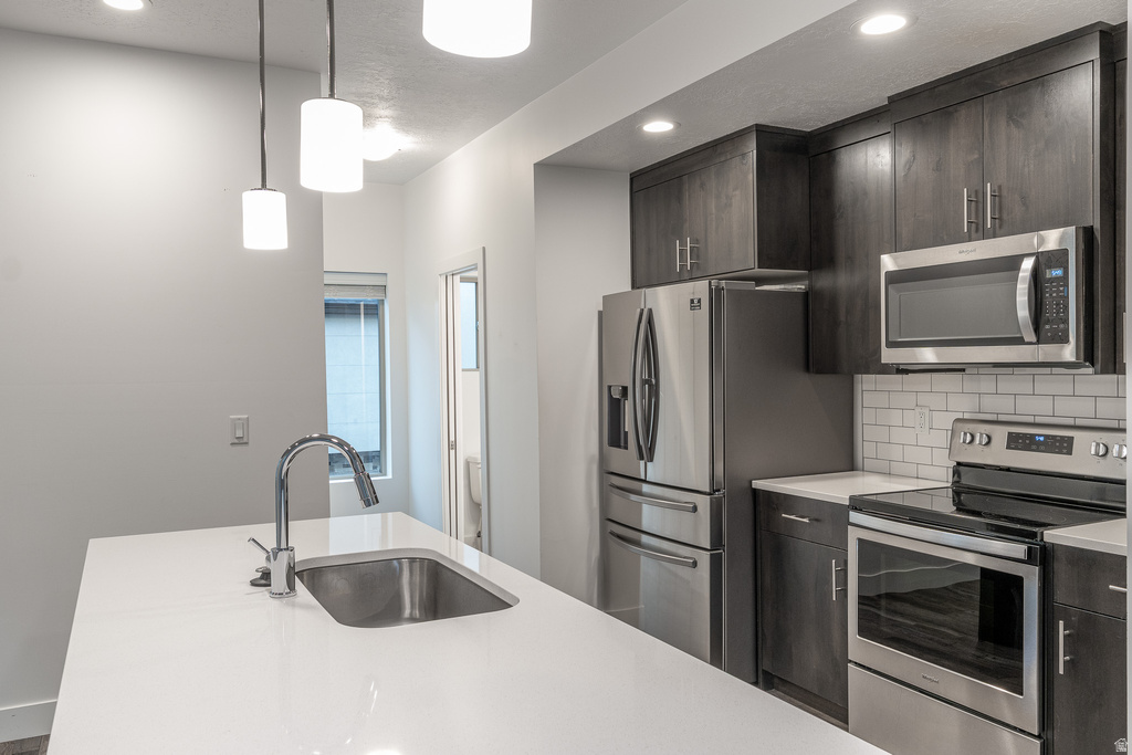 506 W 2200 N Layton, UT 84041