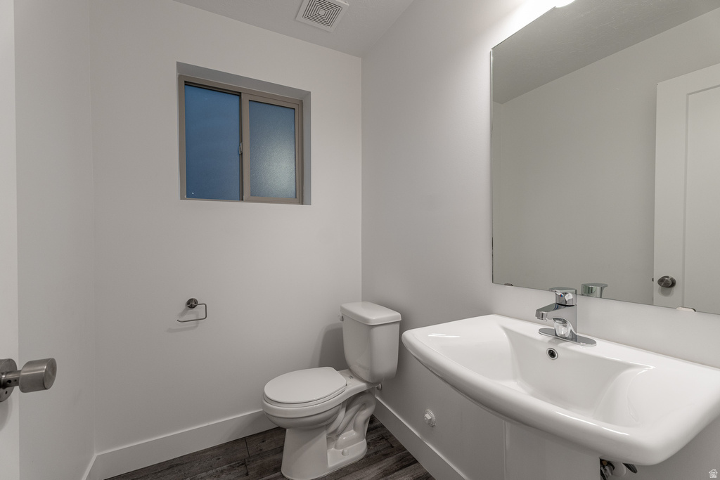 506 W 2200 N Layton, UT 84041