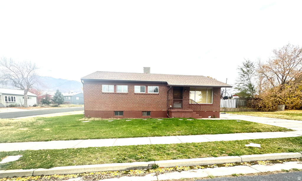 4610 S 250 W Washington Terrace, UT 84405