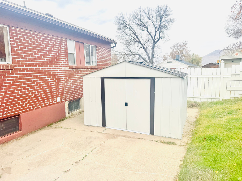 4610 S 250 W Washington Terrace, UT 84405