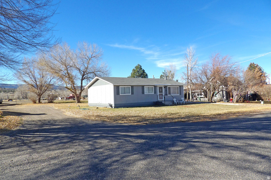80 S 300 W Panguitch, UT 84759