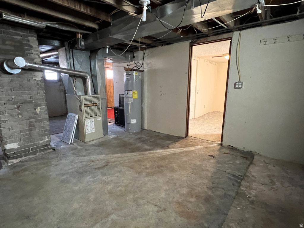 190 S MAIN Mona, UT 84645