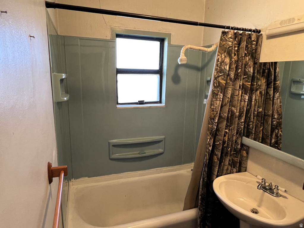 190 S MAIN Mona, UT 84645