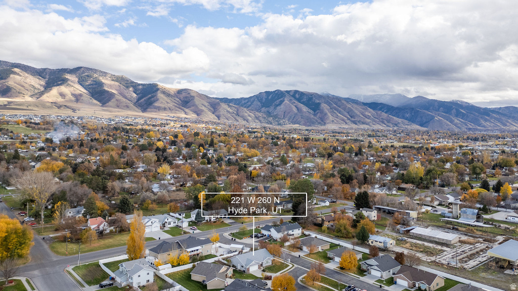221 W 260 N Hyde Park, UT 84318
