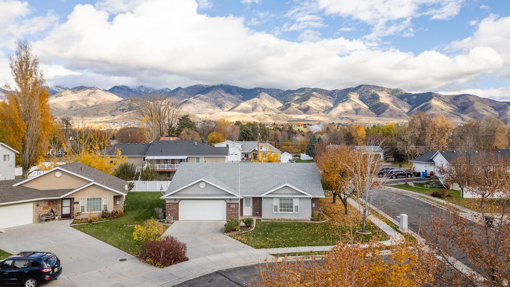 221 W 260 N Hyde Park, UT 84318