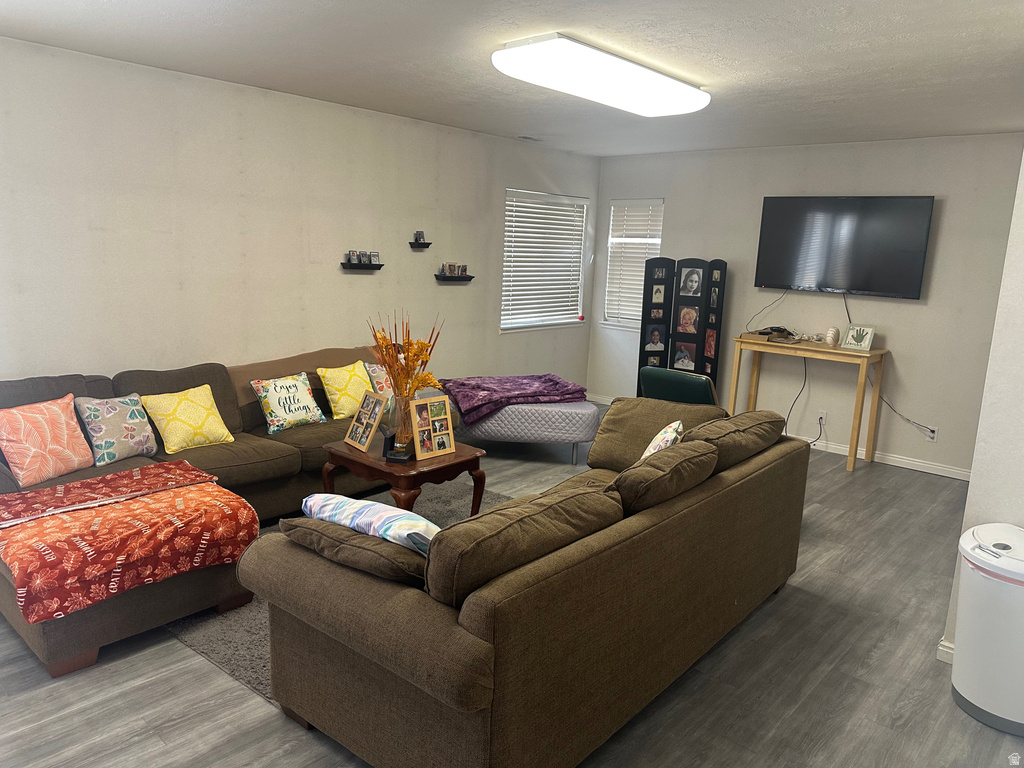 735 SANDY POINT DR Sandy, UT 84094