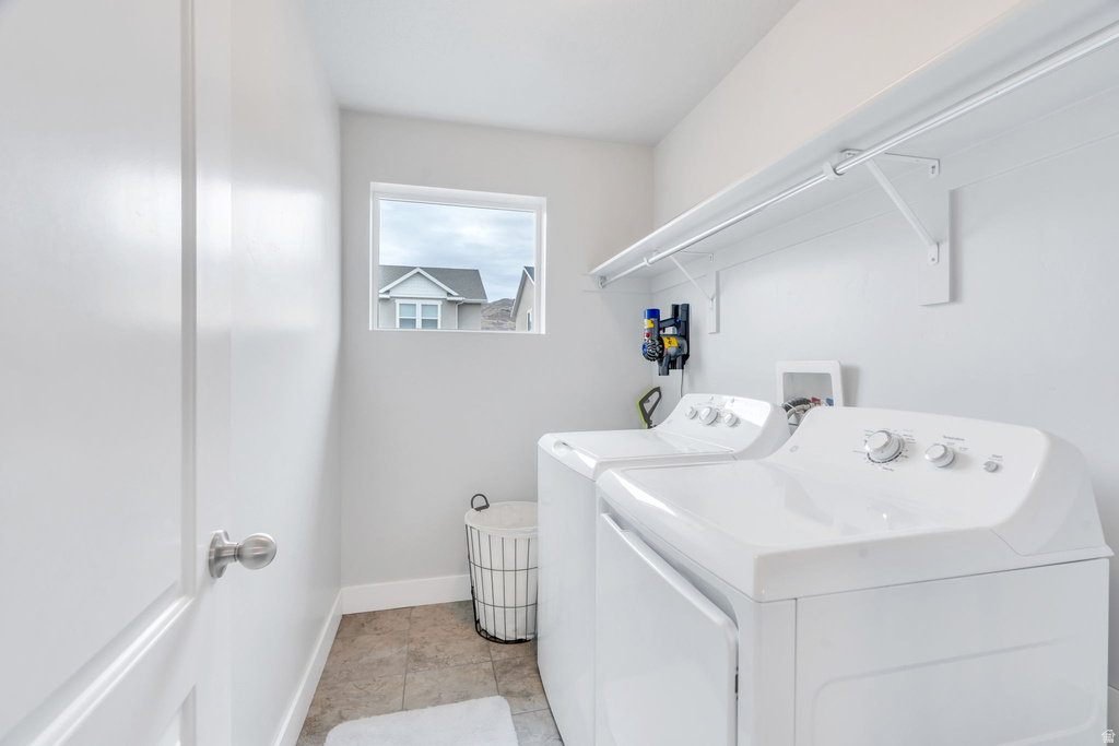 4966 W ROSE QUARTZ Herriman, UT 84096