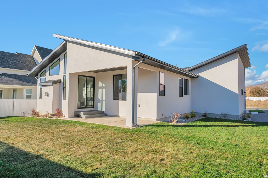 283 W SUMMERHILL LN Centerville, UT 84014