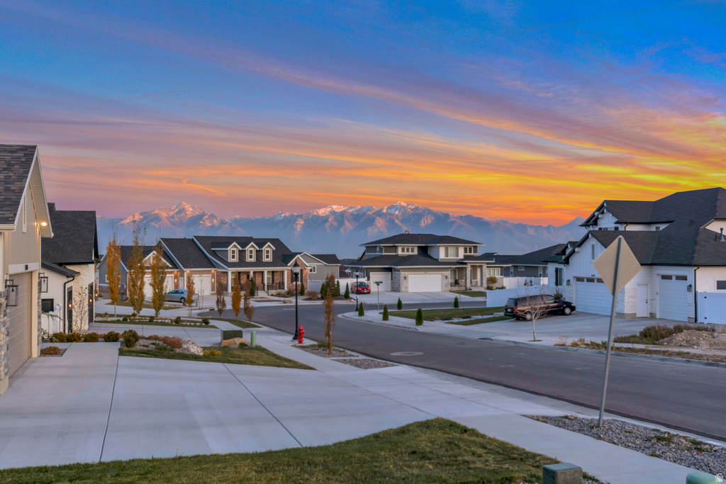 6602 W BRAEBURN WAY West Jordan, UT 84081