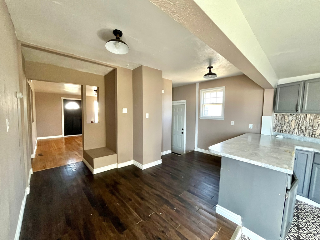 230 E 100 S Price, UT 84501