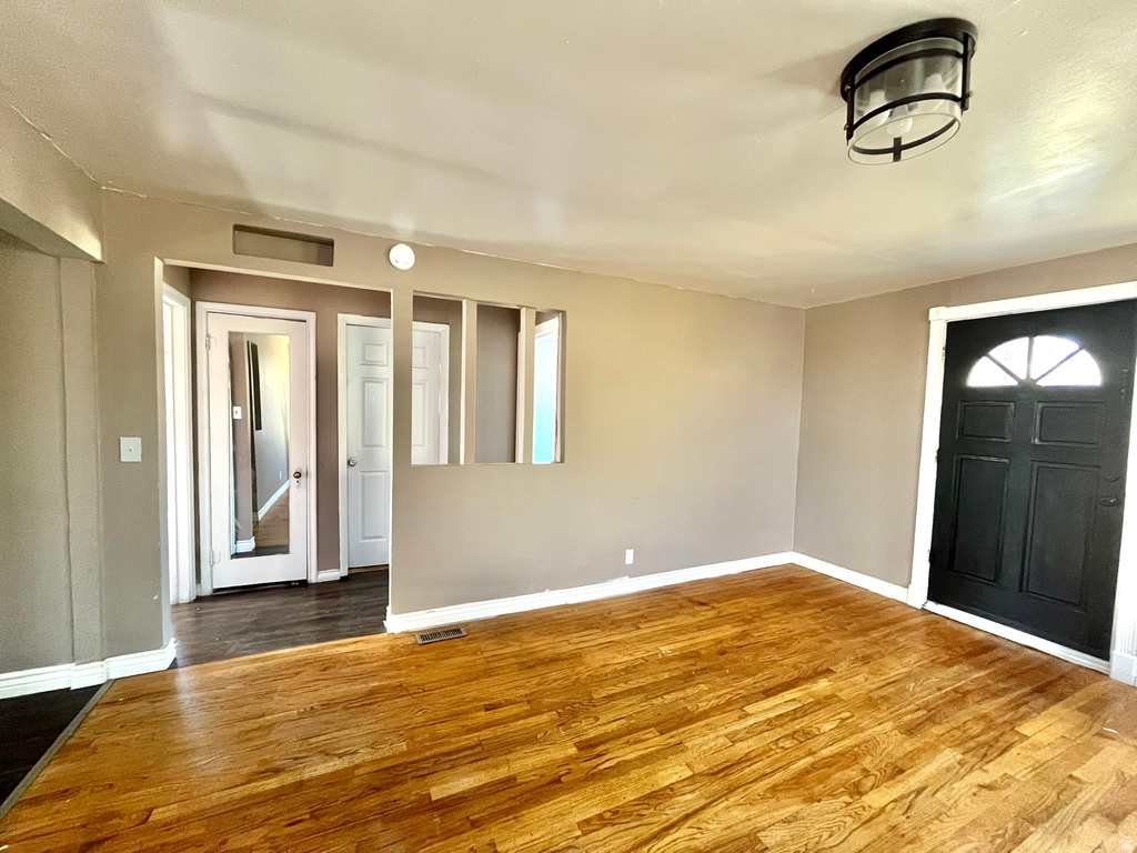 230 E 100 S Price, UT 84501