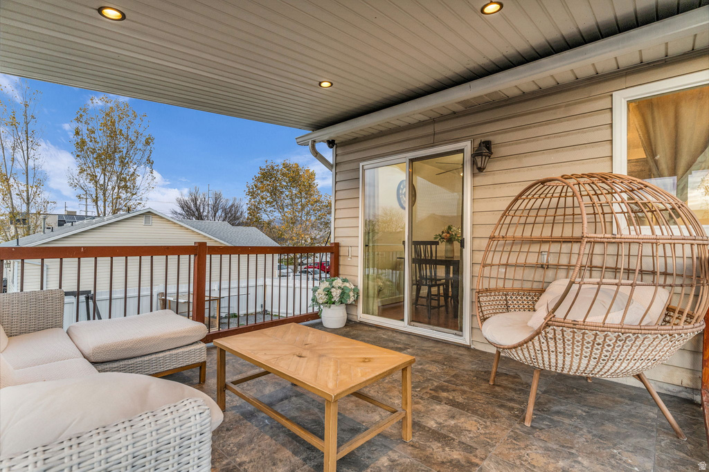 3718 S LANCASHIRE CIR West Valley City, UT 84119