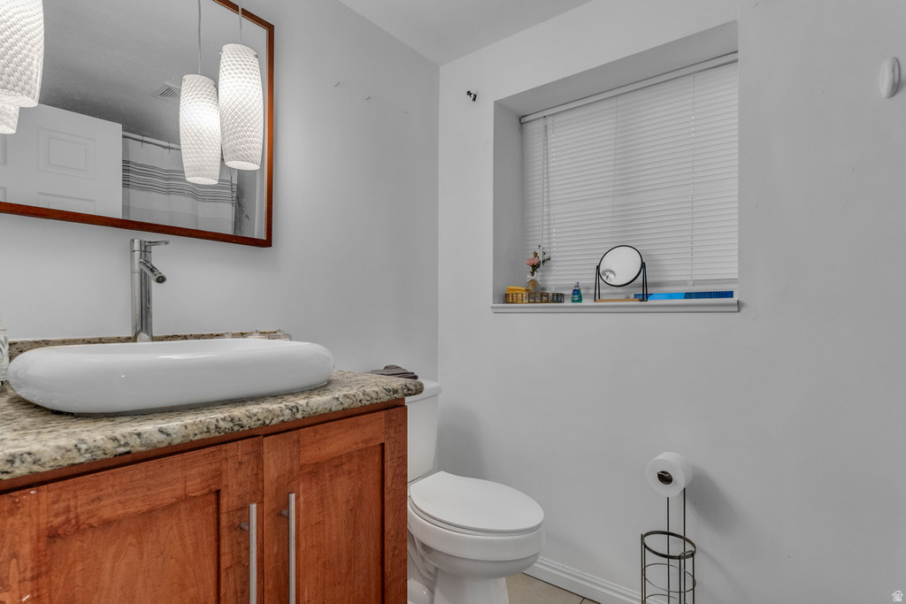 3718 S LANCASHIRE CIR West Valley City, UT 84119