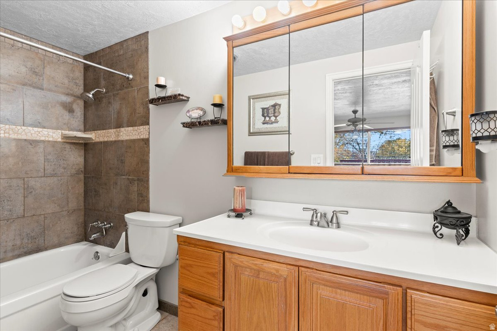 2883 W JANALEE DR West Jordan, UT 84088