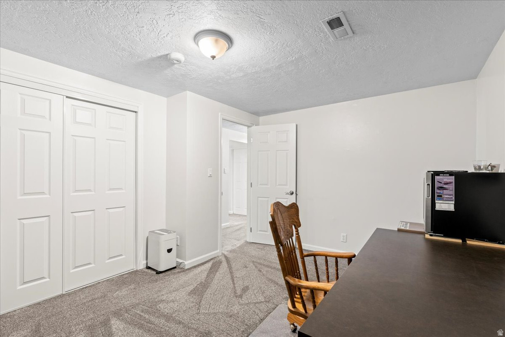 2883 W JANALEE DR West Jordan, UT 84088