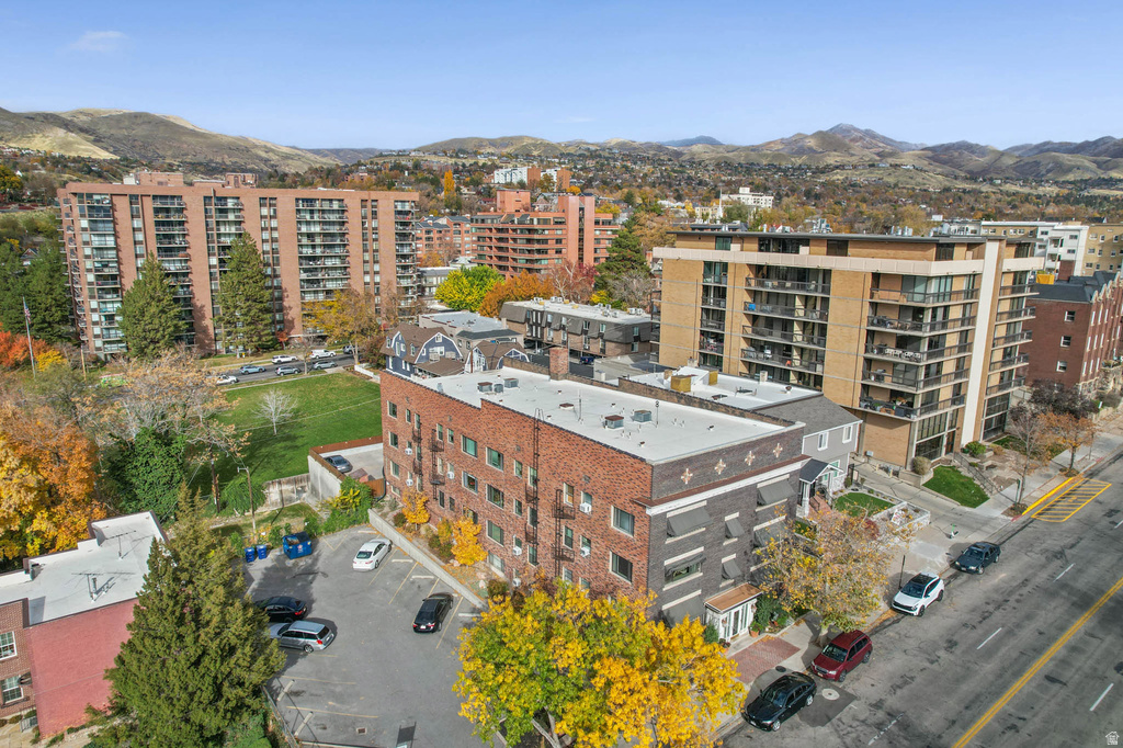 125 E 1ST AVE #206 Salt Lake City, UT 84103