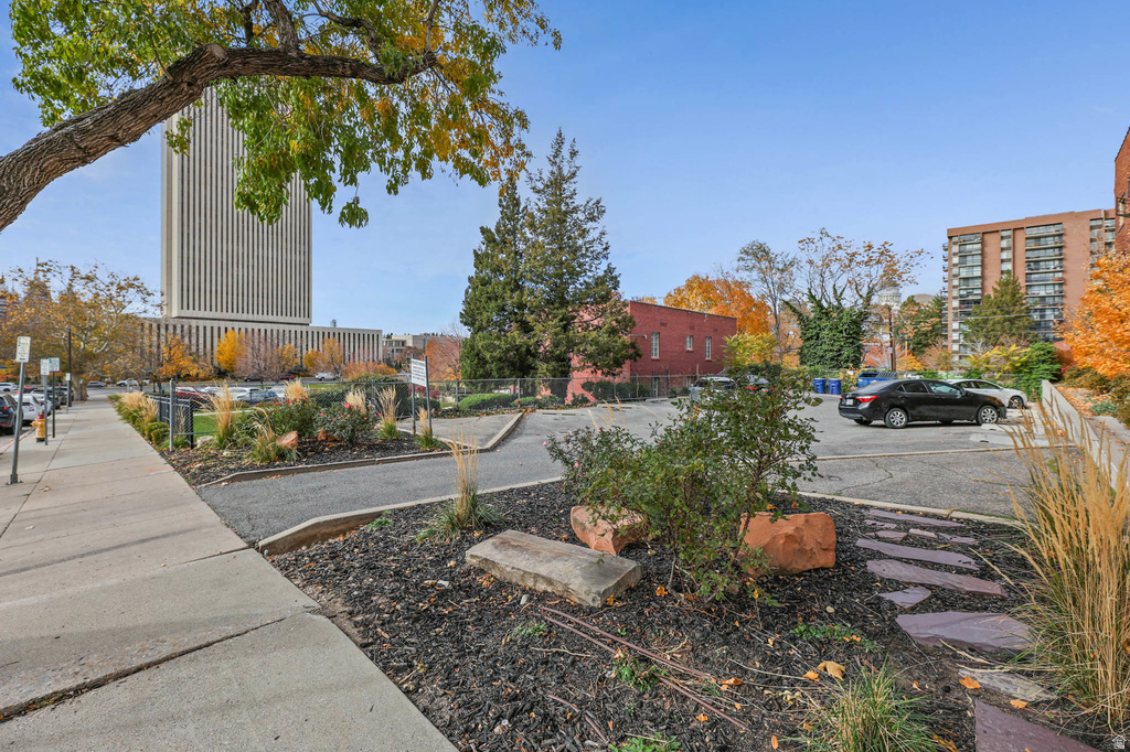 125 E 1ST AVE #206 Salt Lake City, UT 84103