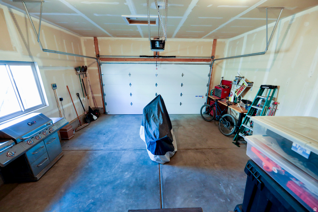 3344 E KENNEKUK LN Eagle Mountain, UT 84005