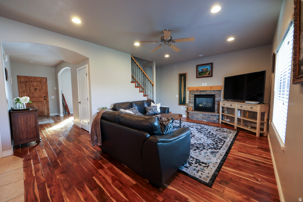 3344 E KENNEKUK LN Eagle Mountain, UT 84005