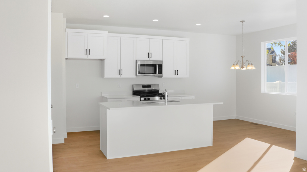 8249 W JOSHUA TREE LN Magna, UT 84044