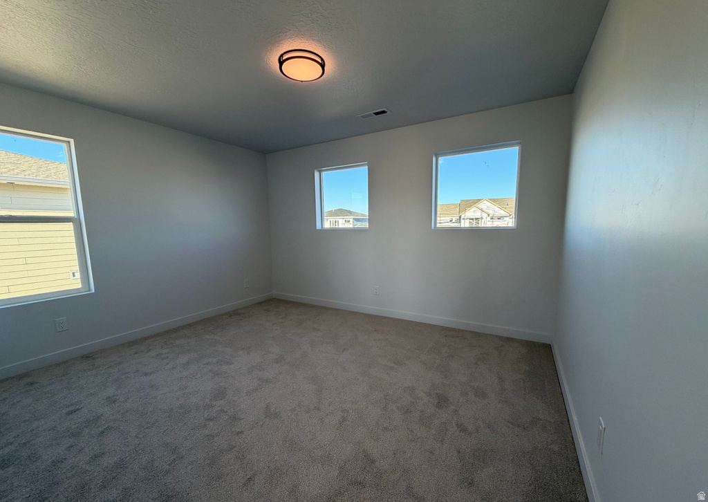 2959 N KINGBIRD DR #613 Eagle Mountain, UT 84005