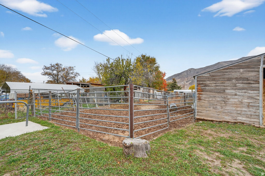 348 N 200 E Santaquin, UT 84655