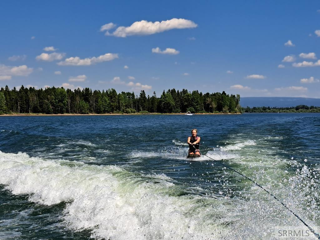 3488 ARANGE CT Island Park, ID 83429