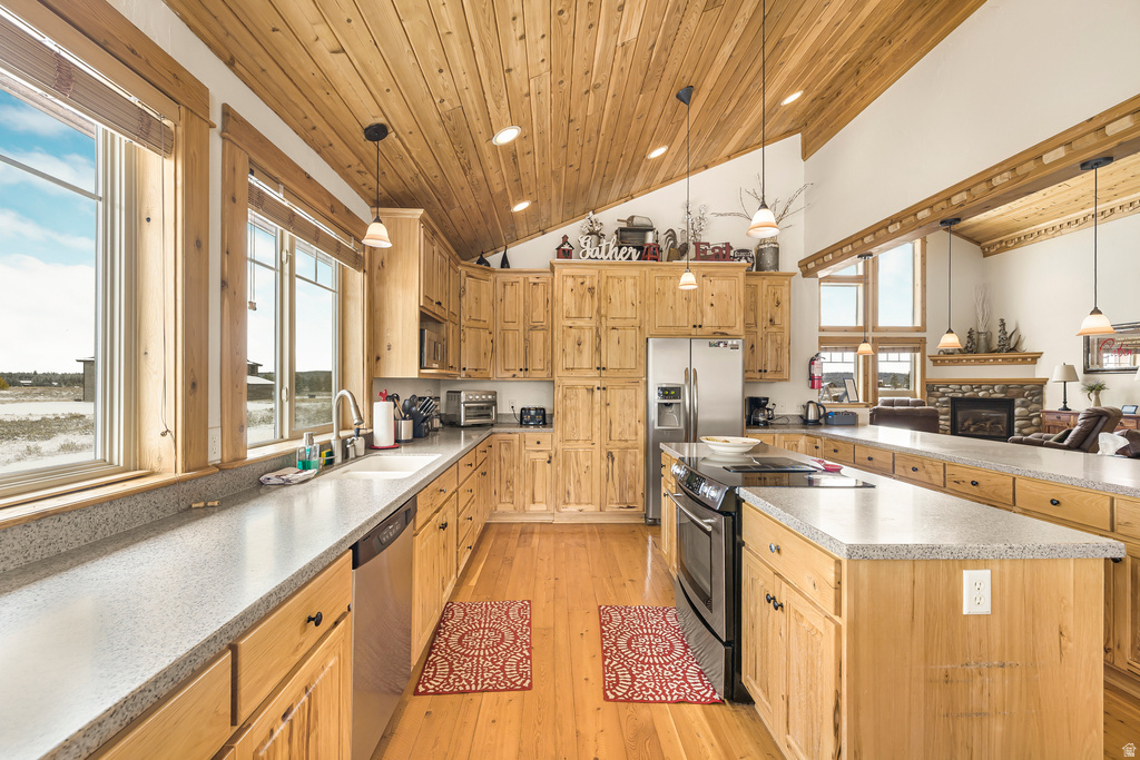 3488 ARANGE CT Island Park, ID 83429