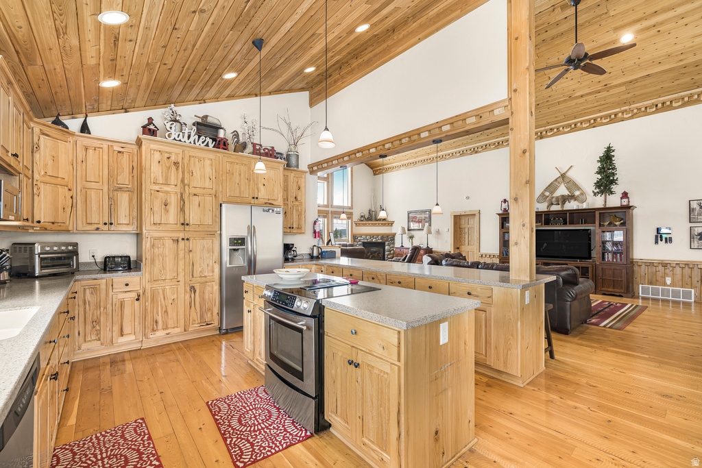 3488 ARANGE CT Island Park, ID 83429