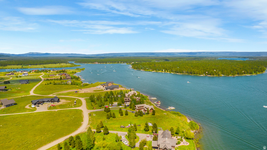 3488 ARANGE CT Island Park, ID 83429