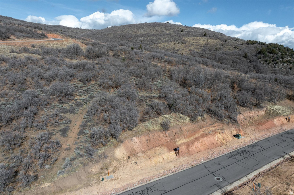 2217 E PERCHES DR Hideout, UT 84036