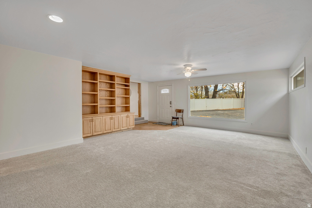 185 W CLARK ST Grantsville, UT 84029