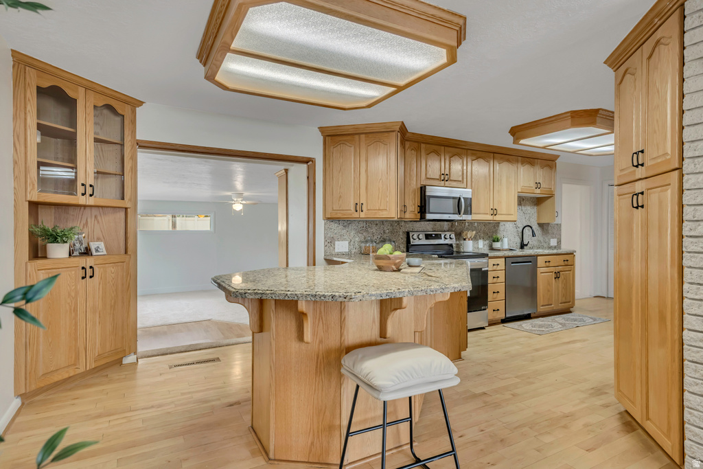 185 W CLARK ST Grantsville, UT 84029