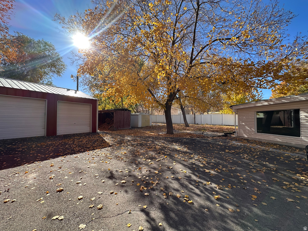 185 W CLARK ST Grantsville, UT 84029