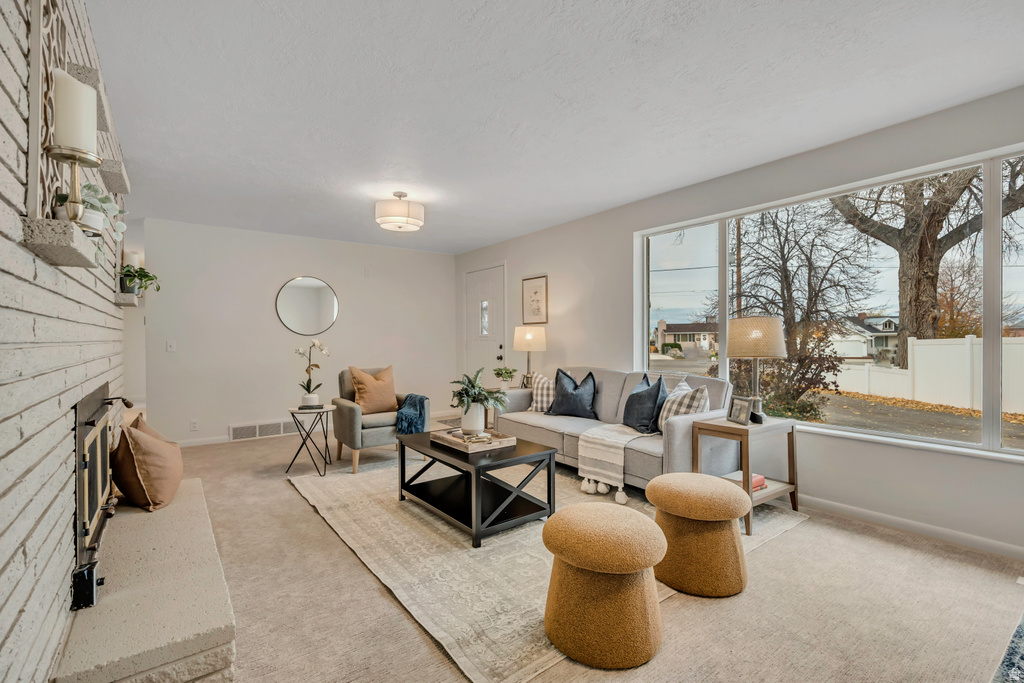 185 W CLARK ST Grantsville, UT 84029