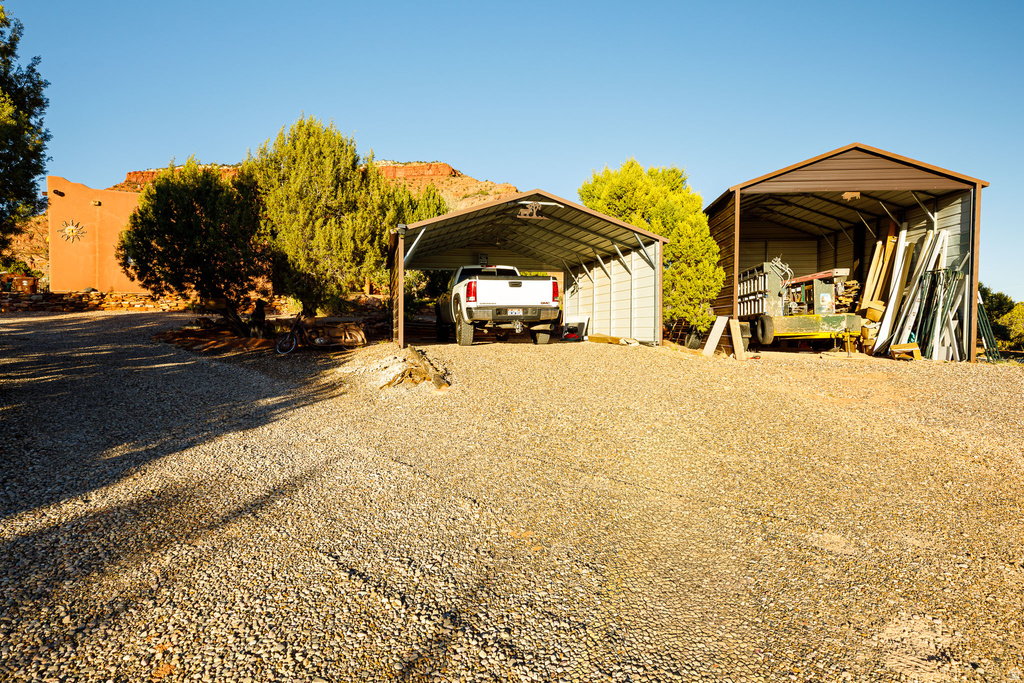 3675 E JUNIPER DR Kanab, UT 84741