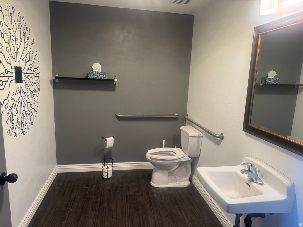 45 W MAIN ST Moroni, UT 84646