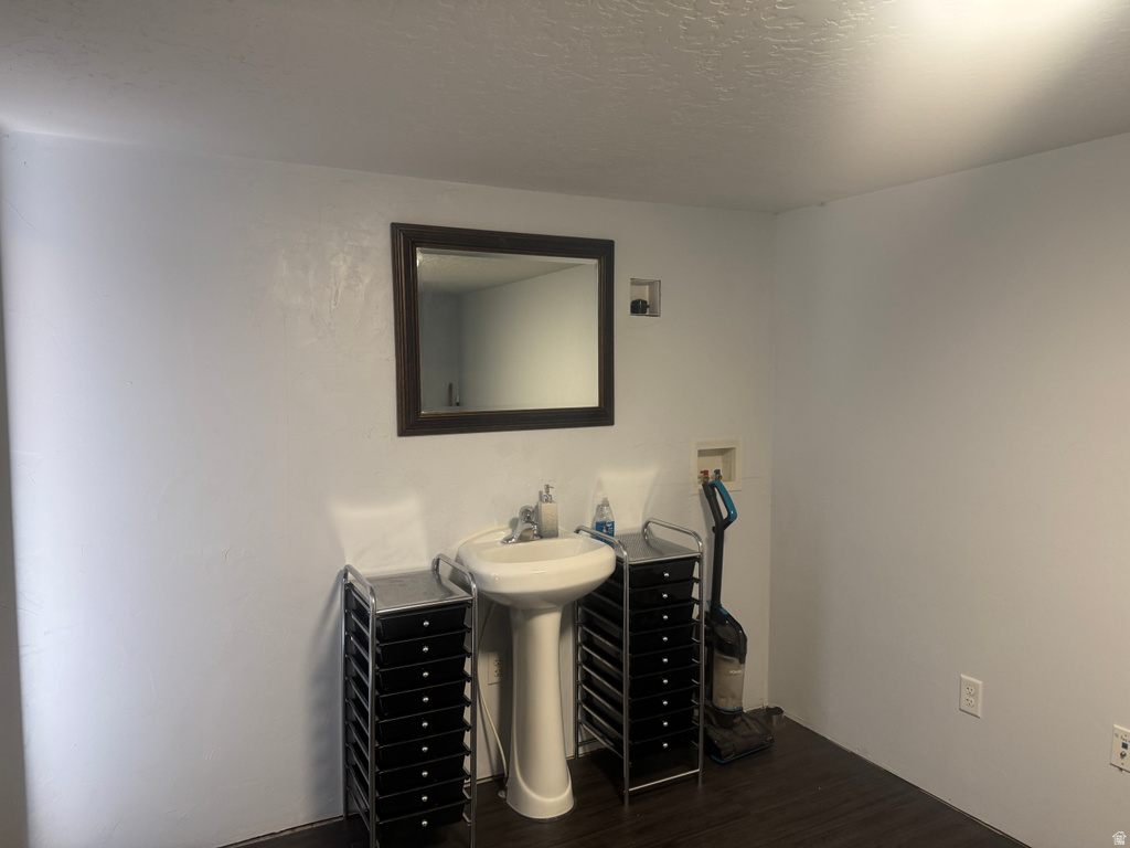 45 W MAIN ST Moroni, UT 84646