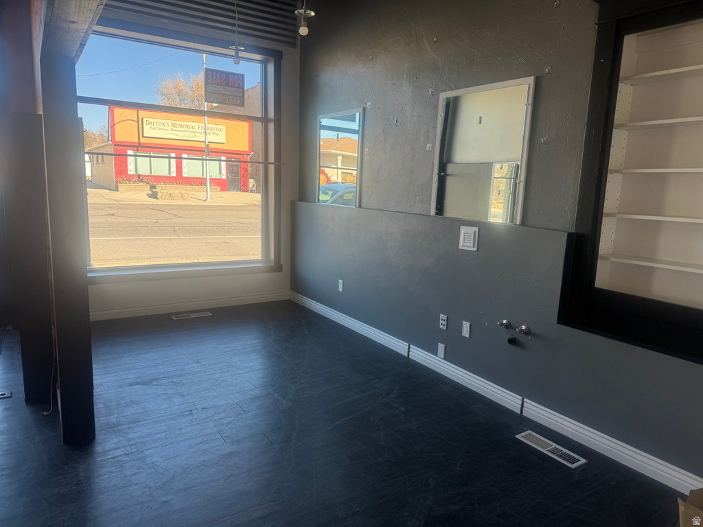 45 W MAIN ST Moroni, UT 84646