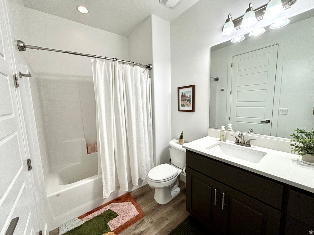 233 W GREEN JADE DR Washington, UT 84780