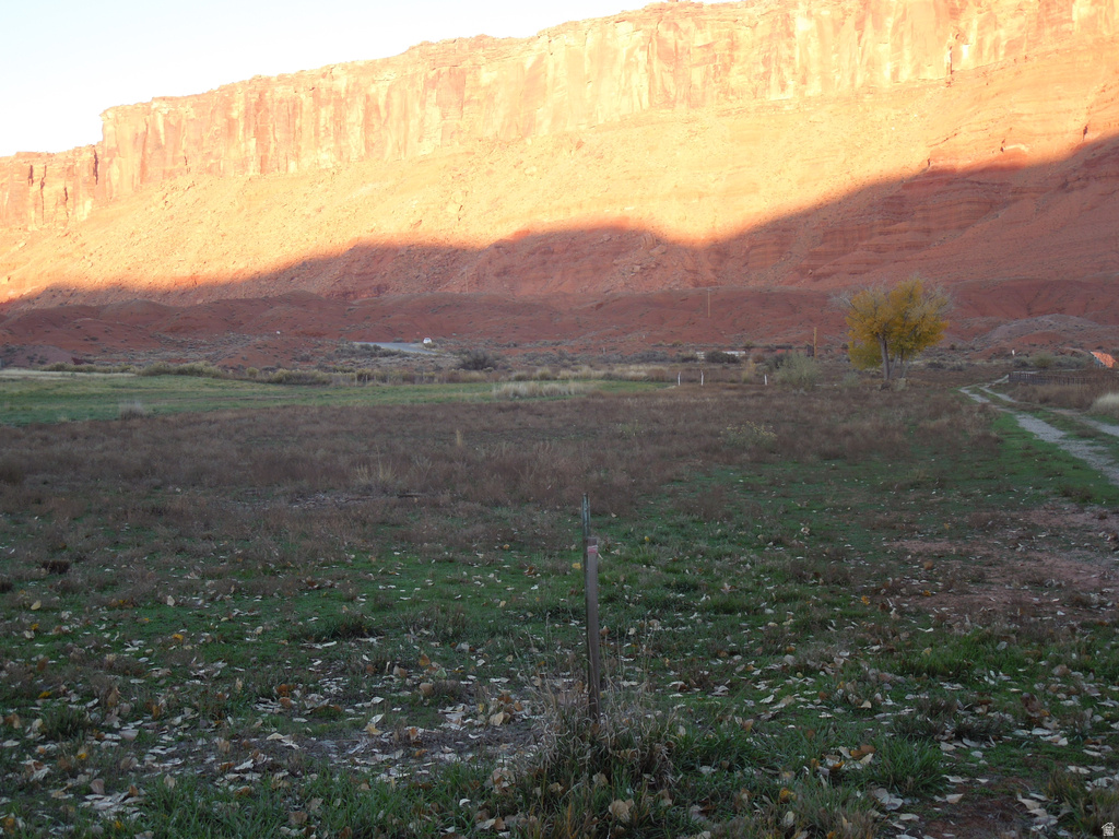 437 N RIMROCK LN Castle Valley, UT 84532