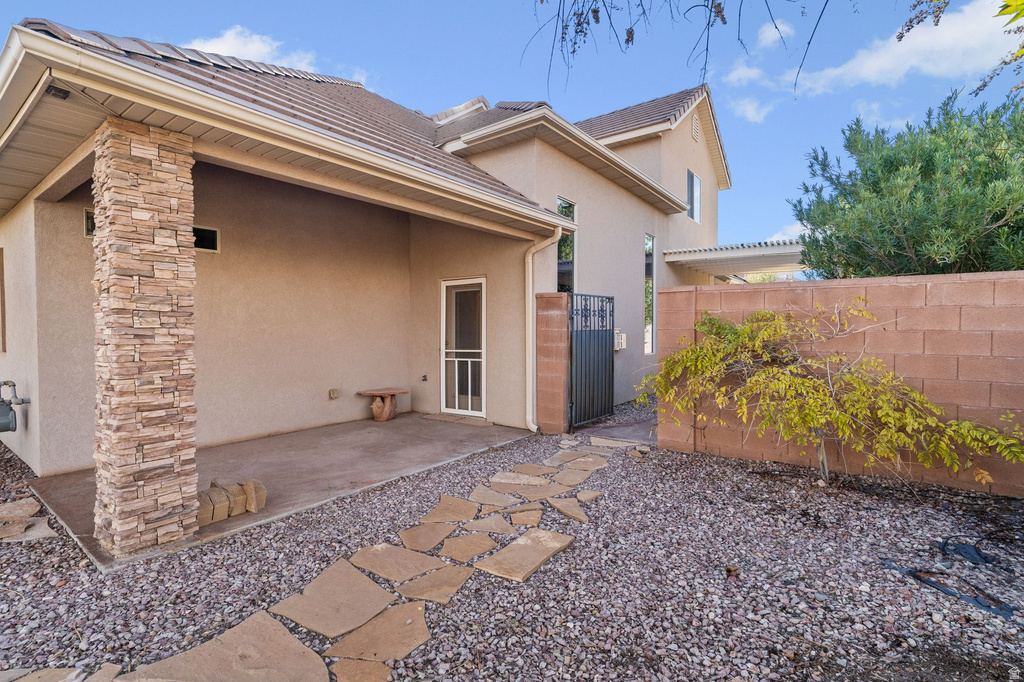 1815 N RED MOUNTAIN DR #8 Santa Clara, UT 84765