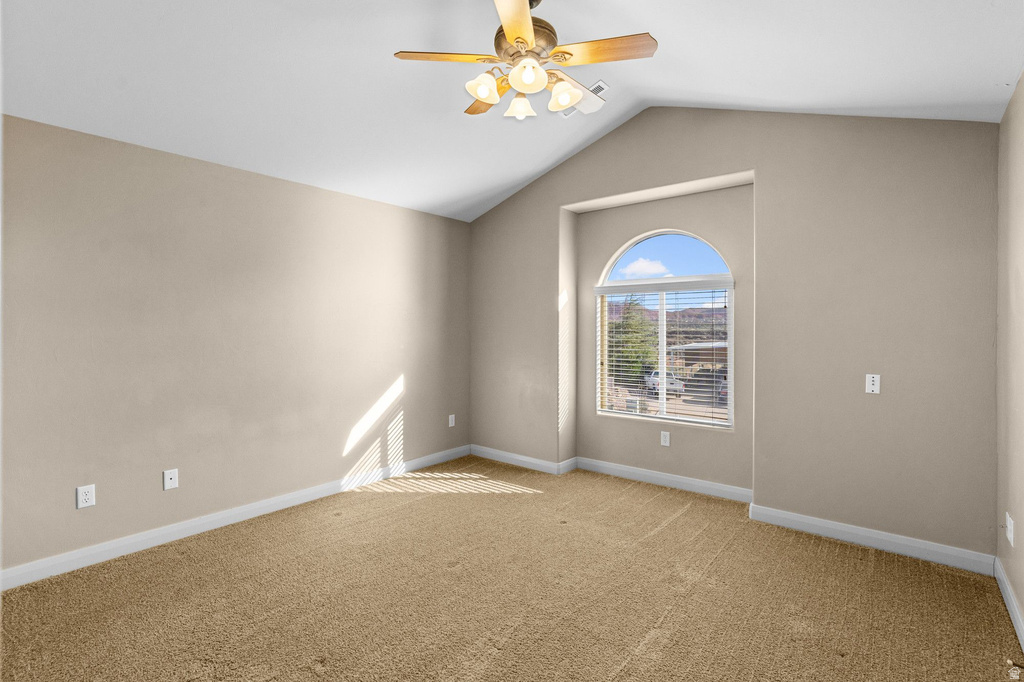 1815 N RED MOUNTAIN DR #8 Santa Clara, UT 84765