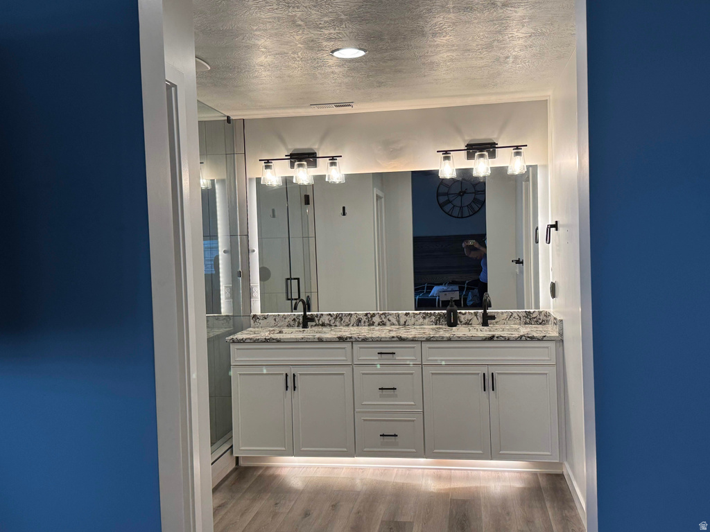 2422 S BLUE WATER LN Saratoga Springs, UT 84045