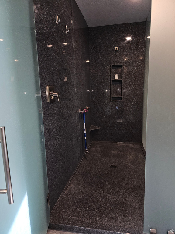 2422 S BLUE WATER LN Saratoga Springs, UT 84045