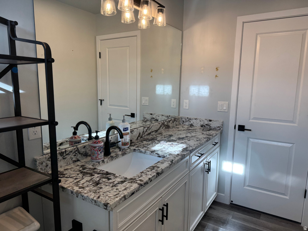 2422 S BLUE WATER LN Saratoga Springs, UT 84045