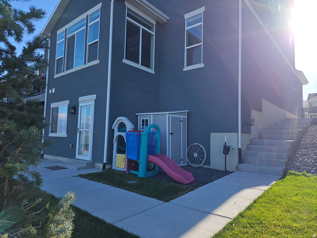 2422 S BLUE WATER LN Saratoga Springs, UT 84045